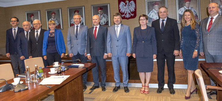 Nominacje na funkcje prorektorów, dziekanów i prodziekanów